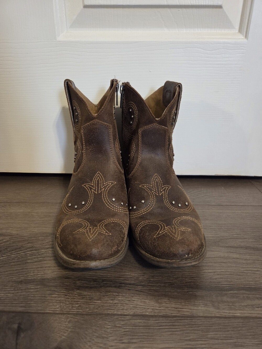 Women’s Brown leather Western Ankle Booties with Stud Detail
